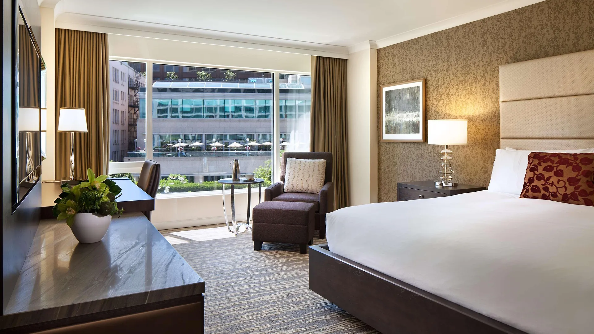 Fairmont Waterfront Hotel Vancouver Canada