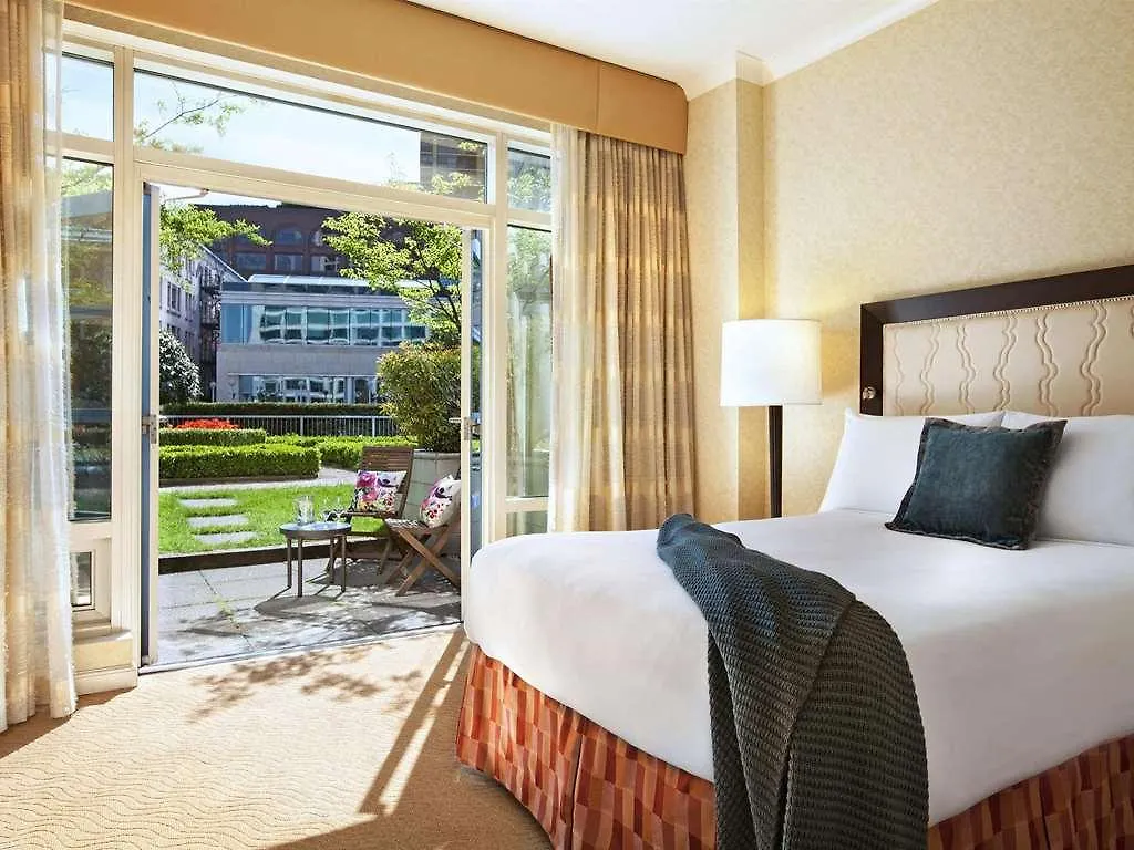 Fairmont Waterfront Hotel Vancouver 5*,  Canada