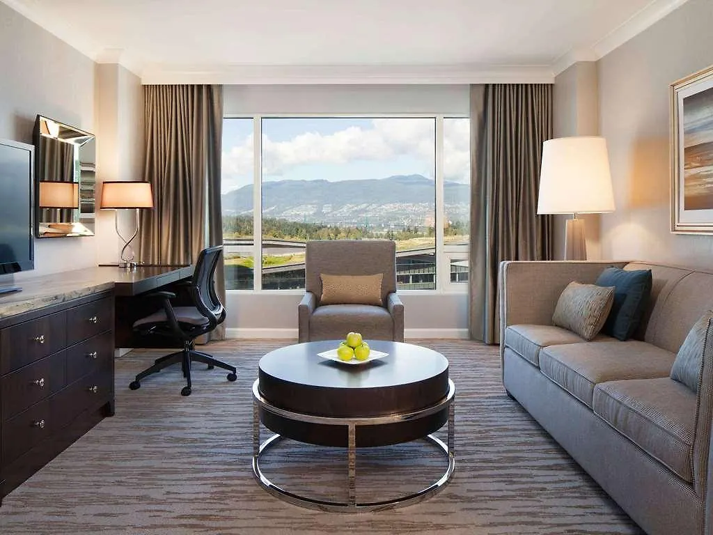 Fairmont Waterfront Hotel Vancouver 5*,