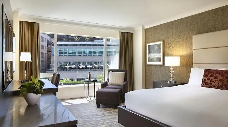 Fairmont Waterfront Hotel Vancouver