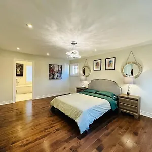 Villa Elegant New Reno Sweet Toronto