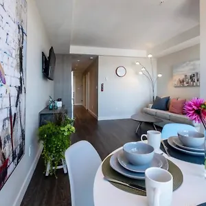 Apartment Clean 4th Floor 1 Bedroom Apt In Old Town China Town Victoria