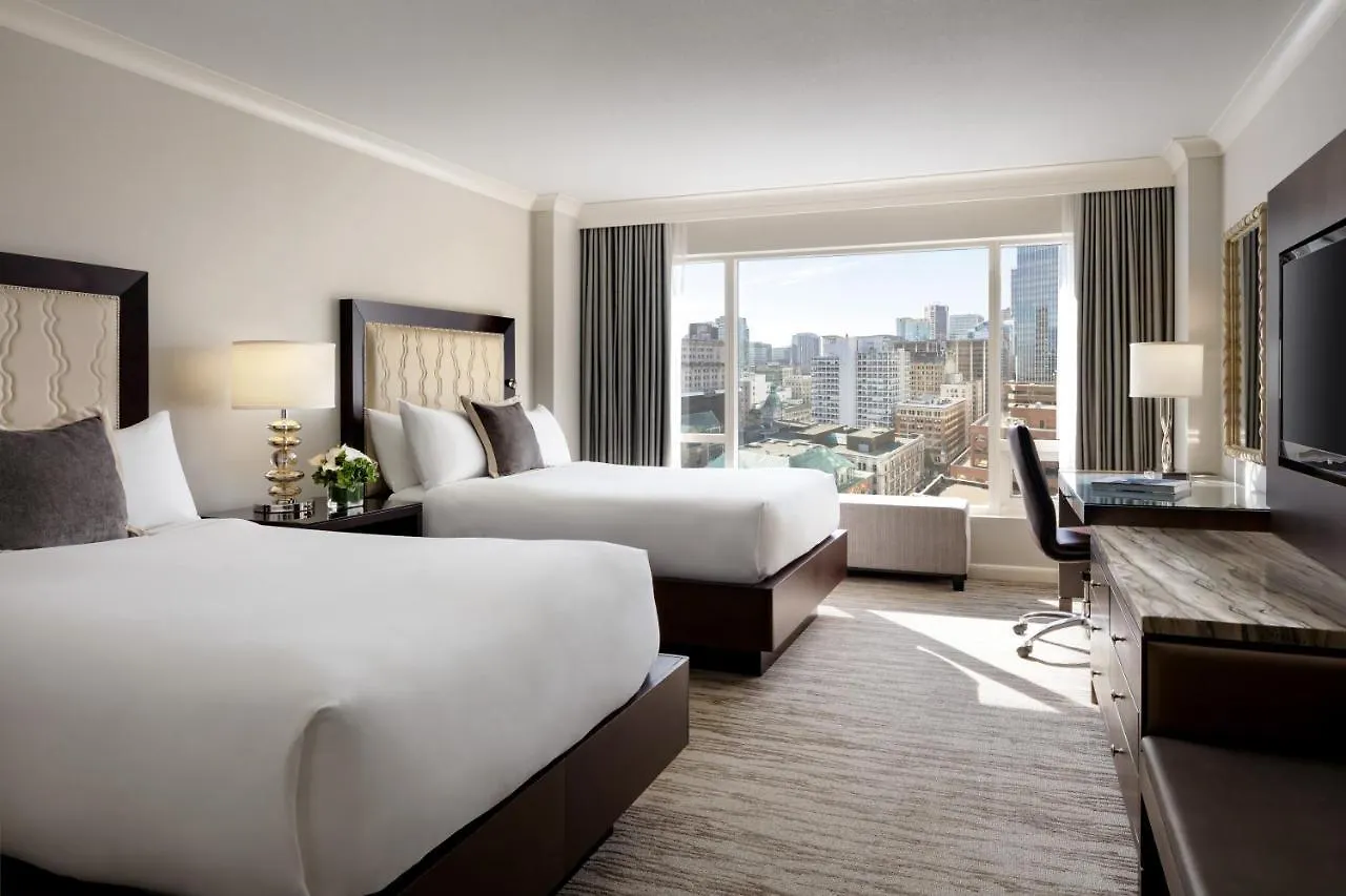 Fairmont Waterfront Hotel Vancouver 5*,