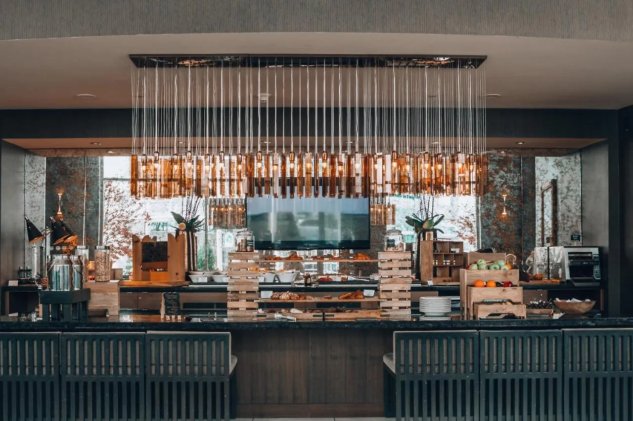 *****  Отель Fairmont Waterfront Ванкувер Канада